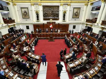 PERÚ PROHIBE EL MATRIMONIO INFANTIL PERÚ PROHIBE EL MATRIMONIO INFANTIL