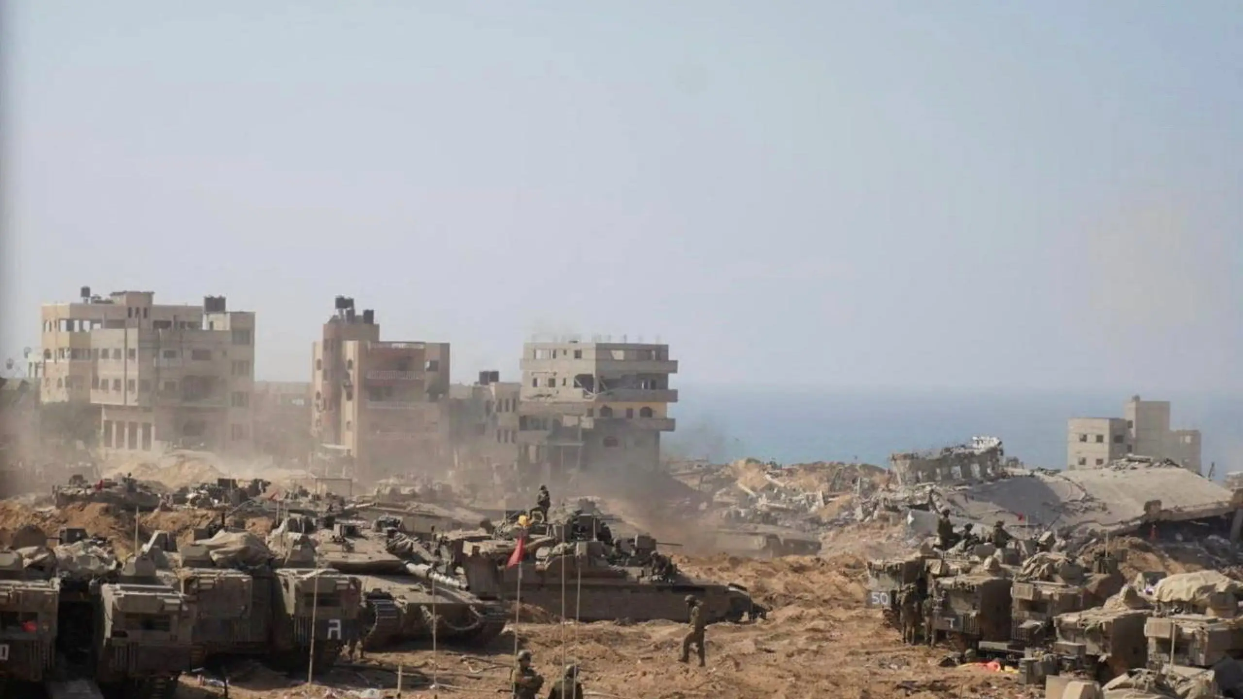 Israel avanza posiciones dentro de la Franja de Gaza Israel avanza posiciones dentro de la Franja de Gaza