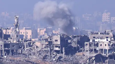 Edificios bombardeados en el norte de Gaza Edificios bombardeados en el norte de Gaza