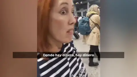 Pasajeros que se quedaron en tierra en Vigo para que viajaran los jugadores del Sevilla Antena 3 Noticias