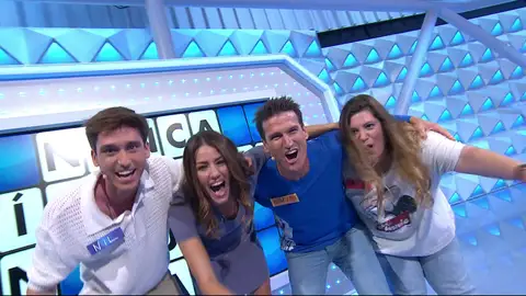 La banda de La ruleta de la suerte pone en pie a todo el plató con una canción de Barón Rojo La banda de La ruleta de la suerte pone en pie a todo el plató con una canción de Barón Rojo