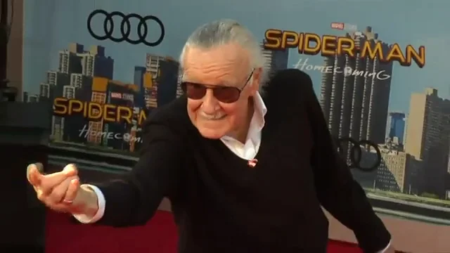 Efemérides de hoy 12 de noviembre de 2023: Muere Stan Lee Efemérides de hoy 12 de noviembre de 2023: Muere Stan Lee