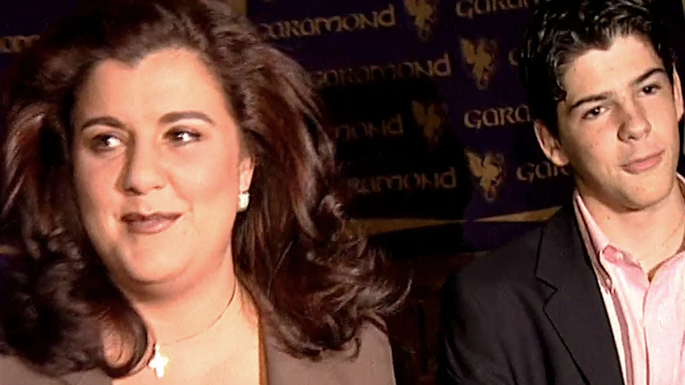 La vidente Cristina Blanco y su hijo Miguel Ángel Muñoz La vidente Cristina Blanco y su hijo Miguel Ángel Muñoz