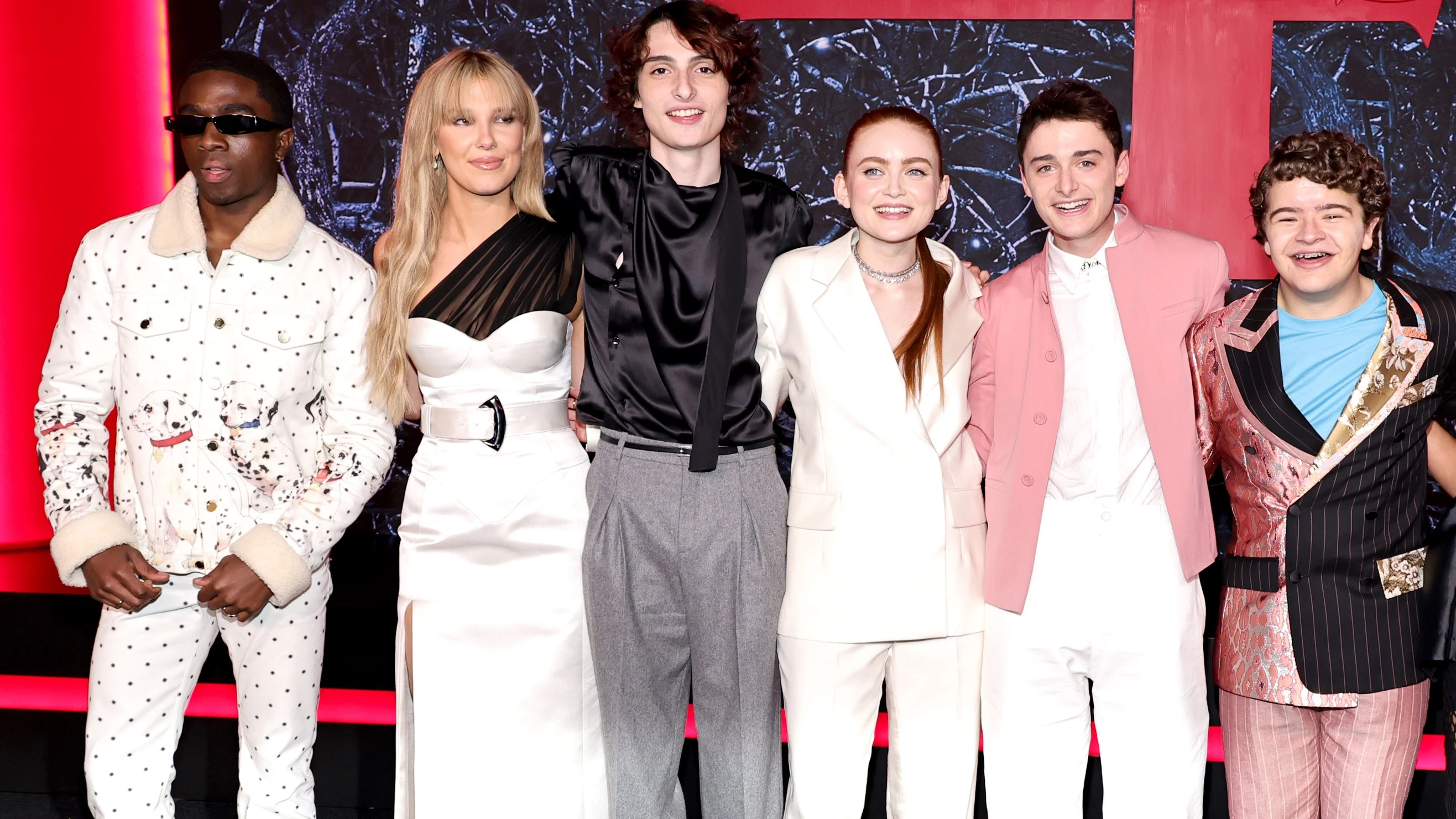 Actores de Stranger Things: Mclaughlin, Millie Bobby Brown, Finn Wolfhard, Sadie Sink, Noah Schnapp y Gaten Matarazzo