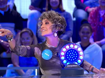 Ana García Lozano se convierte en una “mujer fatal”: ¡así se venga de Raúl Peña! Ana García Lozano se convierte en una “mujer fatal”: ¡así se venga de Raúl Peña!