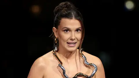 Millie Bobby Brown, Jake Bongiovi y Dorothea Hurley en el Glamour Women Of The Year 2023 Millie Bobby Brown, Jake Bongiovi y Dorothea Hurley en el Glamour Women Of The Year 2023