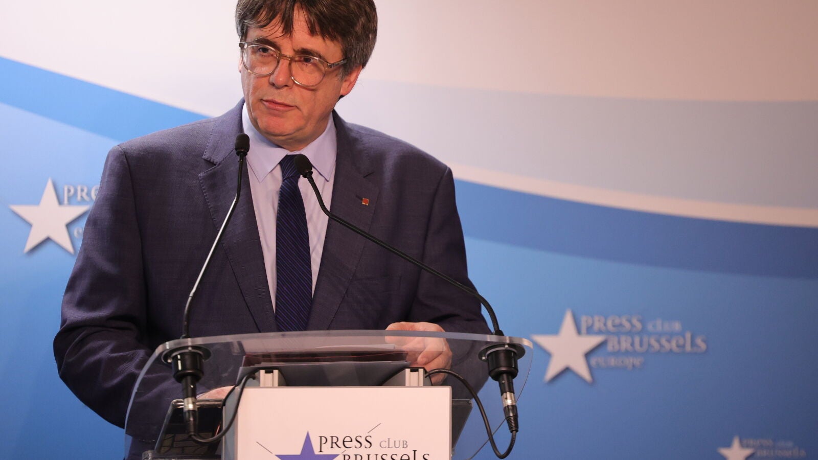 Puigdemont critica al Gobierno por no cumplir con la oficialidad del catalán en la UE: 