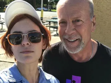 Bruce Willis y su hija Tallulah Willis Bruce Willis y su hija Tallulah Willis