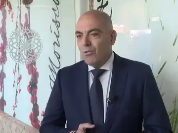 Los empresarios denuncian el pacto del PSOE con Junts: "Las empresas no volverán" Los empresarios denuncian el pacto del PSOE con Junts: "Las empresas no volverán"