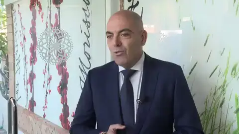 Los empresarios denuncian el pacto del PSOE con Junts: "Las empresas no volverán" Los empresarios denuncian el pacto del PSOE con Junts: "Las empresas no volverán"