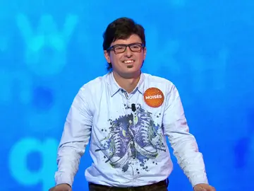 La semana más naranja de Moisés: triple 23 y un hito que le iguala con Rafa Castaño La semana más naranja de Moisés: triple 23 y un hito que le iguala con Rafa Castaño
