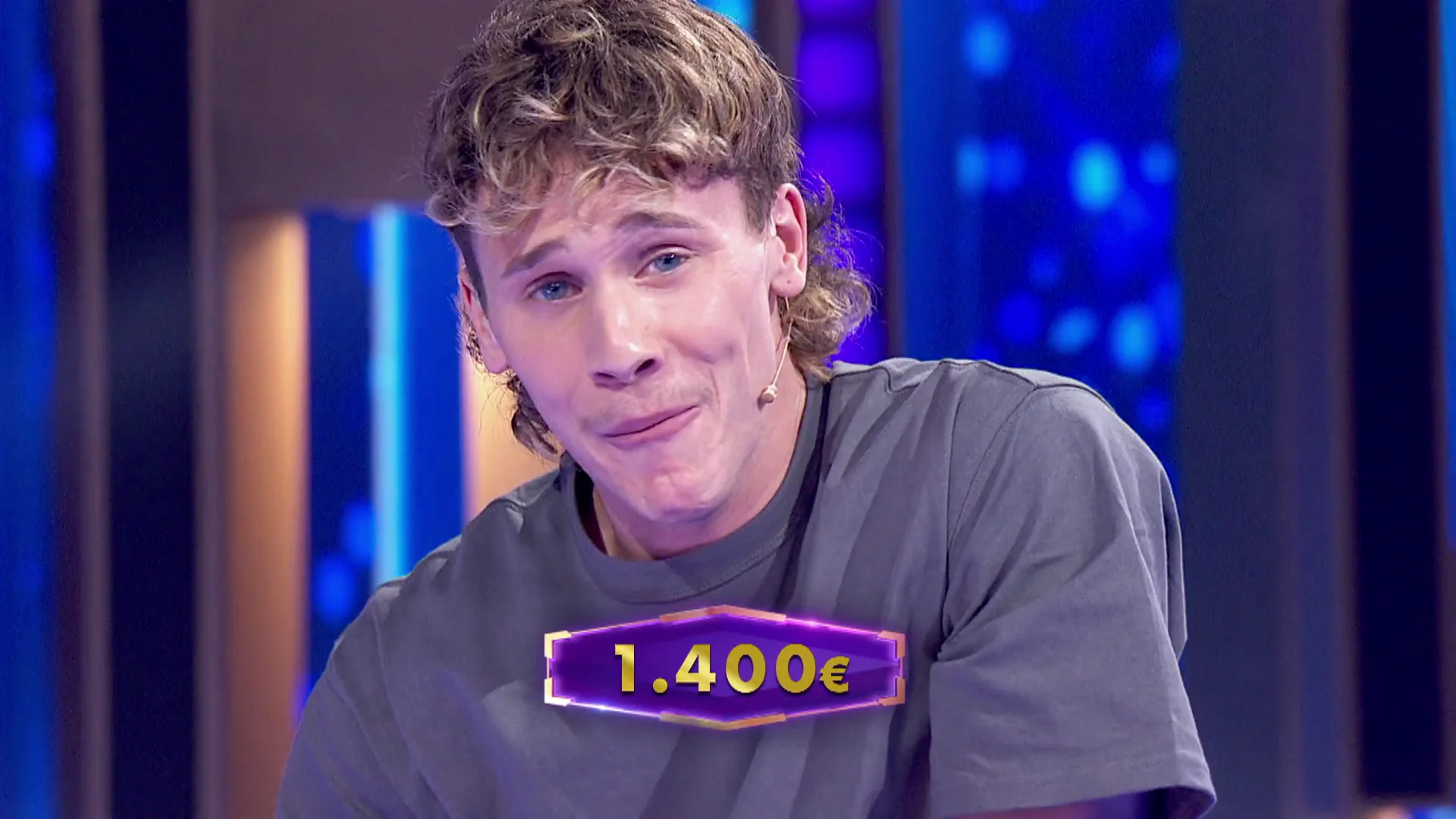 ¡Enhorabuena! Raúl sufre un lapsus por culpa del vino, pero se asegura 1.400 euros ¡Enhorabuena! Raúl sufre un lapsus por culpa del vino, pero se asegura 1.400 euros