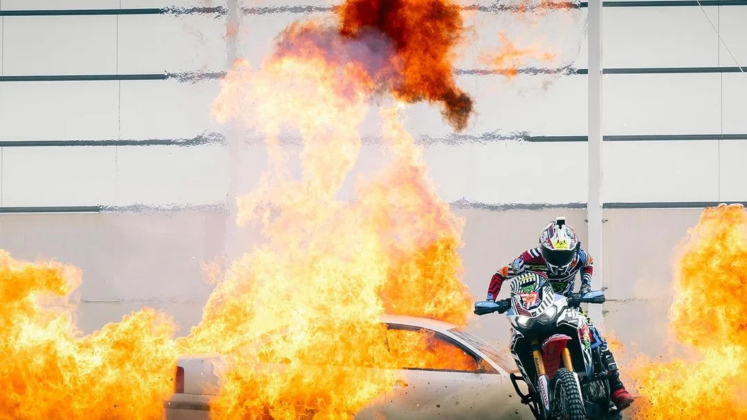 Kirian Mirabet, en una de las imágenes más espectaculares La explosión que tenía que salir a la primera, y salió