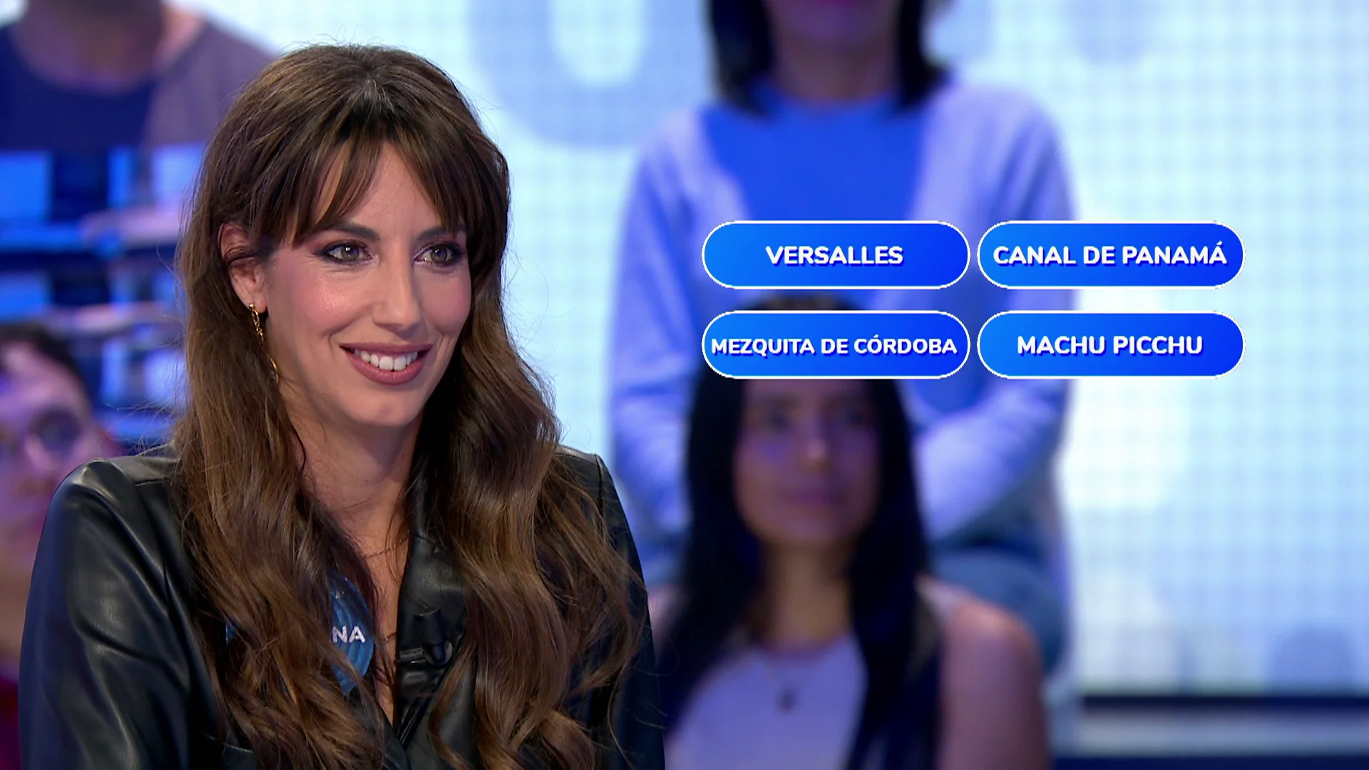 ¡Monumental! Almudena Cid logra un pleno que deja a Óscar sin palabras ¡Monumental! Almudena Cid logra un pleno que deja a Óscar sin palabras