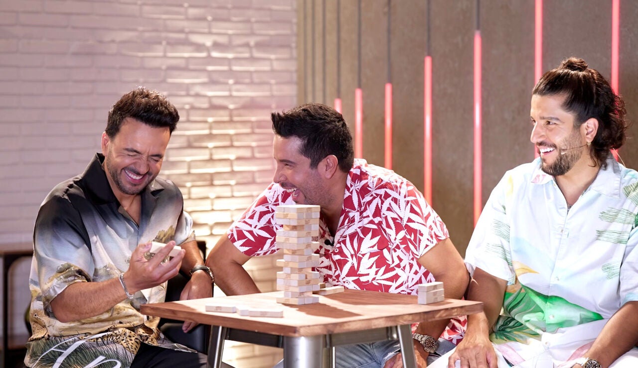 Luis Fonsi y Cali y el Dandee 