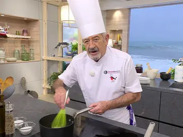 La clave de Arguiñano para elaborar una bechamel rica, fina y ligera: "Seguirme la pista" La clave de Arguiñano para elaborar una bechamel rica, fina y ligera: "Seguirme la pista"