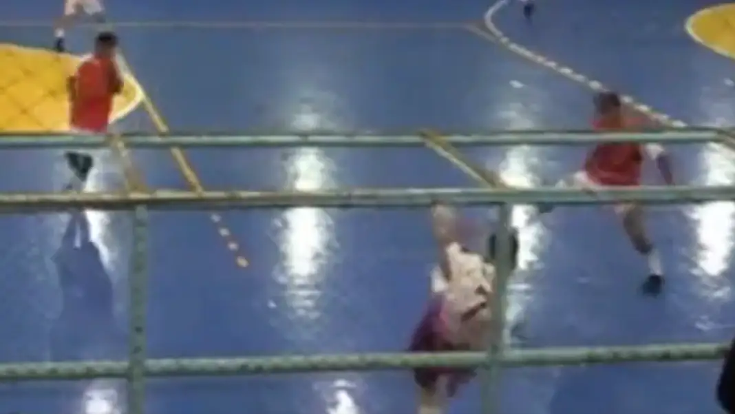 Momento en que el jugador colapsa Momento en que el jugador colapsa