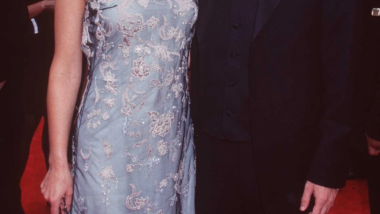 Lisa Kudrow y Matthew Perry, Phoebe y Chandler en Friends Lisa Kudrow y Matthew Perry, Phoebe y Chandler en Friends