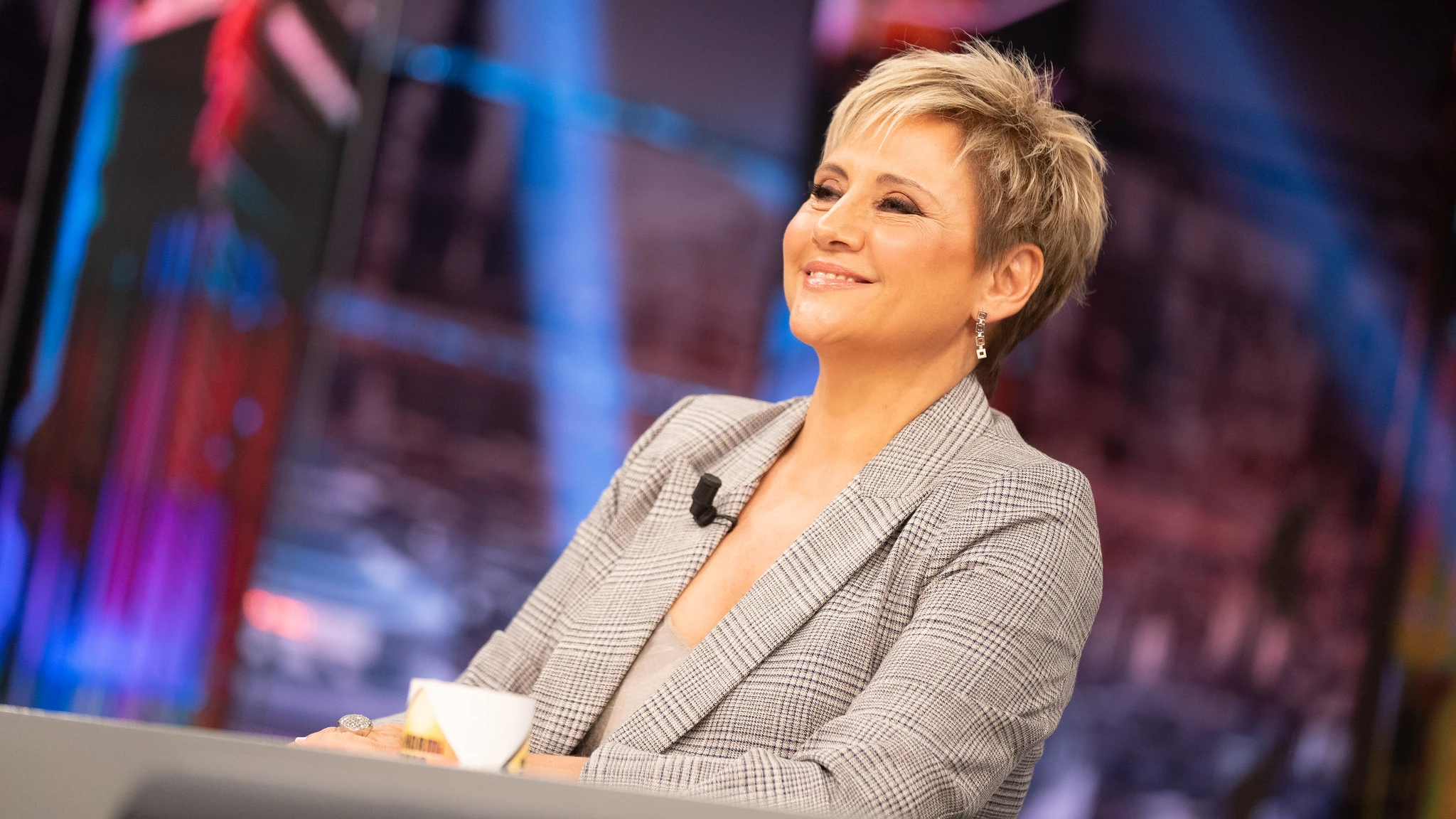 Disfruta de la entrevista completa de Gloria Serra en El Hormiguero