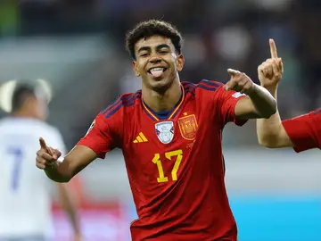 Lamine Yamal celebra su gol a Chipre Lamine Yamal celebra su gol a Chipre