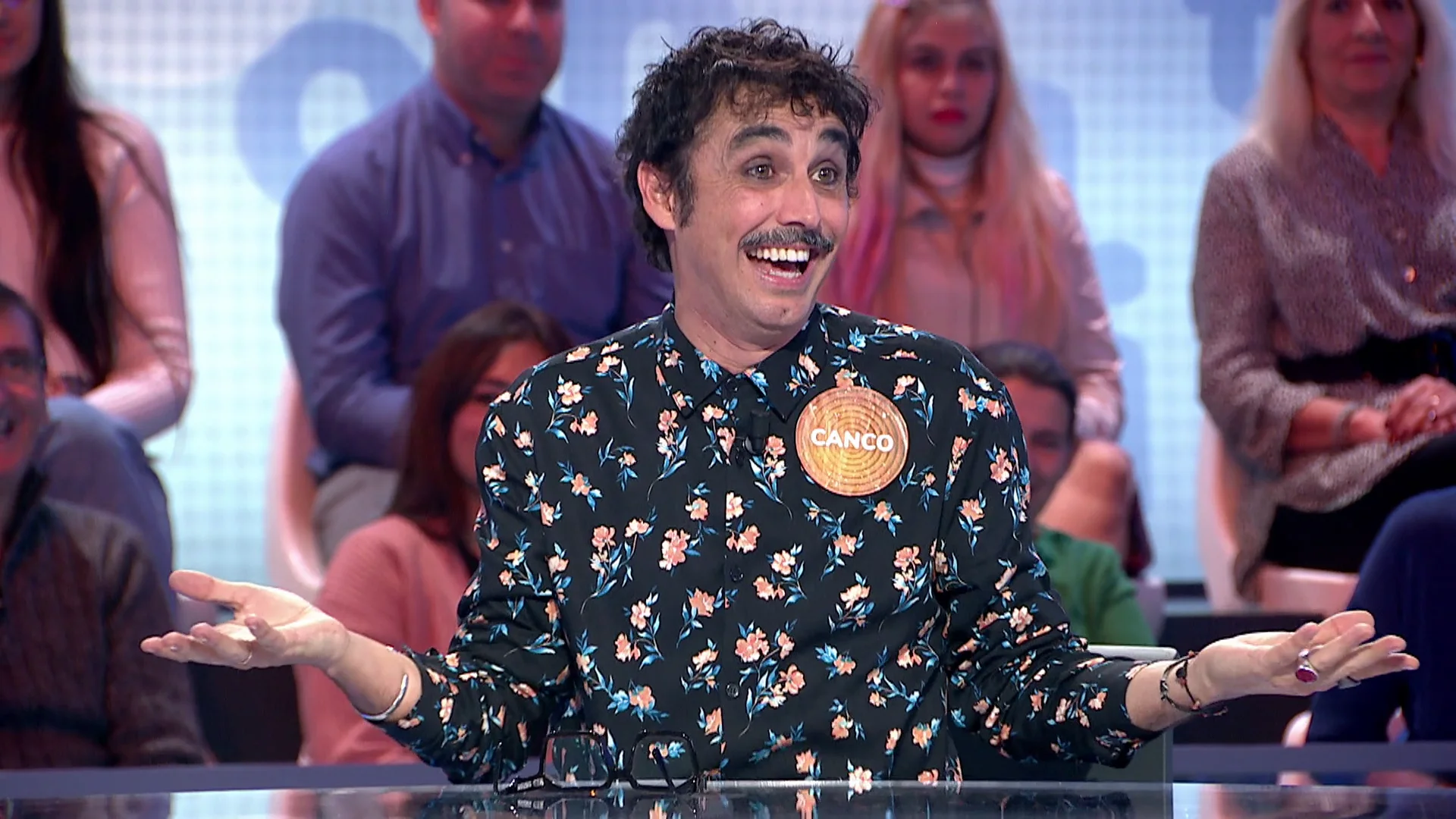El ataque de risa de Canco Rodríguez provoca un “descalabro”: ¡ni Roberto Leal se contiene! El ataque de risa de Canco Rodríguez provoca un “descalabro”: ¡ni Roberto Leal se contiene!