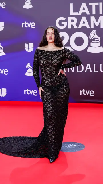 El look de Rosalía para los Latin Grammy 2023 El look de Rosalía para los Latin Grammy 2023