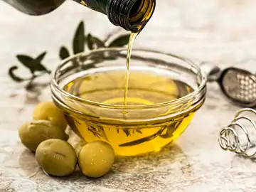 Imagen de archivo de aceite de oliva.