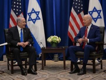 El primer ministro israelí, Benjamin Netanyahu, y el presidente de Estados Unidos, Joe Biden.