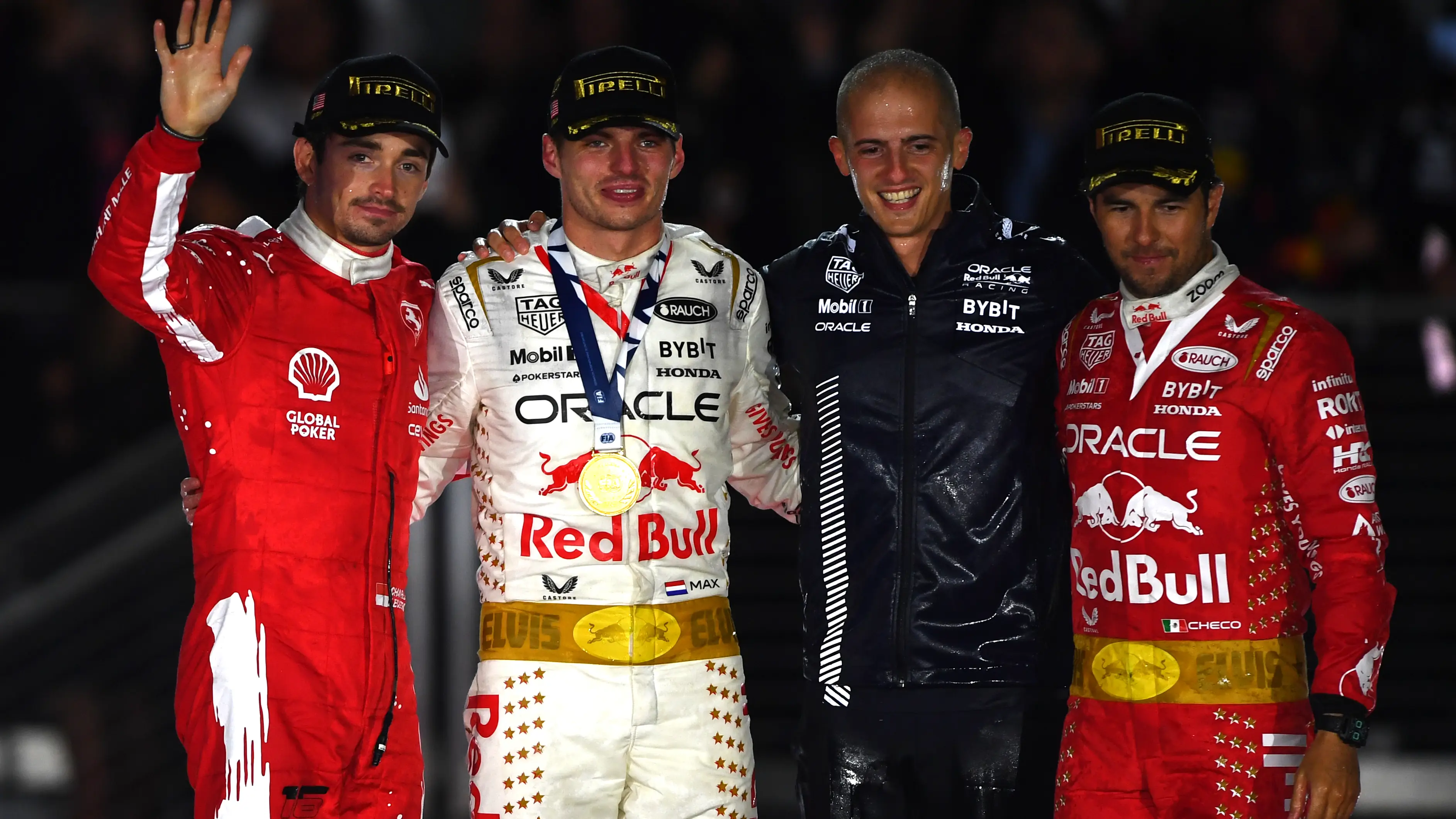 Verstappen, Leclerc y Pérez en el podio del GP de Las Vegas Verstappen, Leclerc y Pérez en el podio del GP de Las Vegas