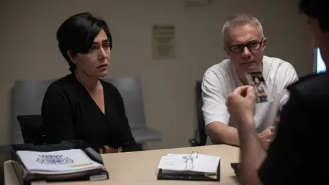 Primeras imágenes de El Caso Asunta con Candela Peña como Rosario Porto y Tristán Ulloa como Alfonso Basterra Primeras imágenes de El Caso Asunta con Candela Peña como Rosario Porto y Tristán Ulloa como Alfonso Basterra