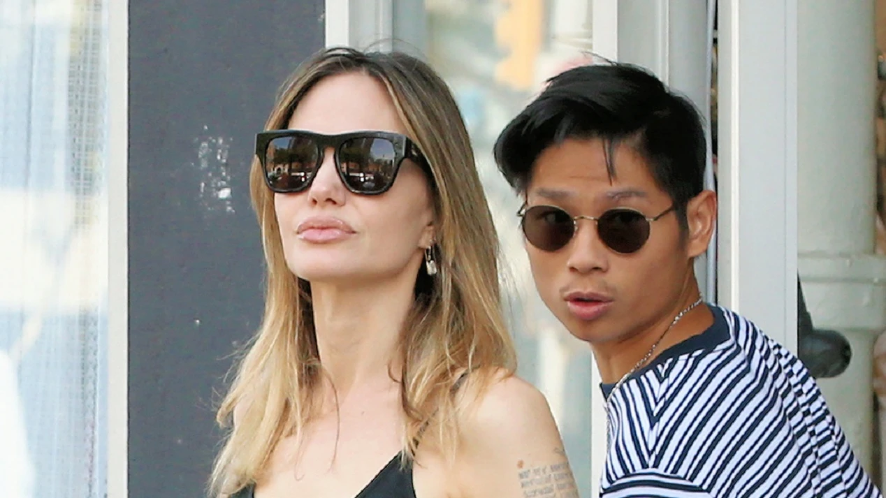 Angelina Jolie y su hijo Pax en Nueva York