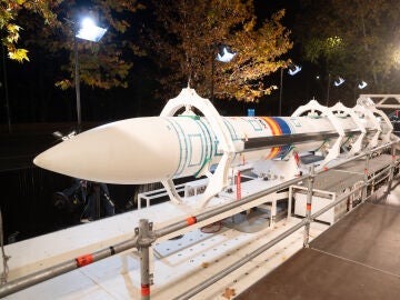 Un auténtico cohete espacial en El Hormiguero: Marron presenta a Miura 1