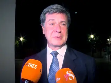 La casa de Alba salta por los aires tras la misa funeral organizada por Cayetano Martínez de Irujo: "Está todo dicho" La casa de Alba salta por los aires tras la misa funeral organizada por Cayetano Martínez de Irujo: "Está todo dicho"