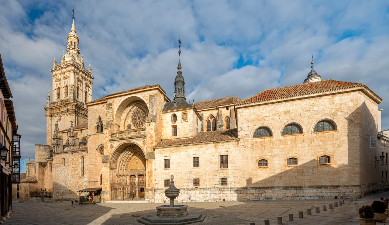 Catedral de Nuestra Señora de la Asunción, en El Burgo de Osma (Soria)