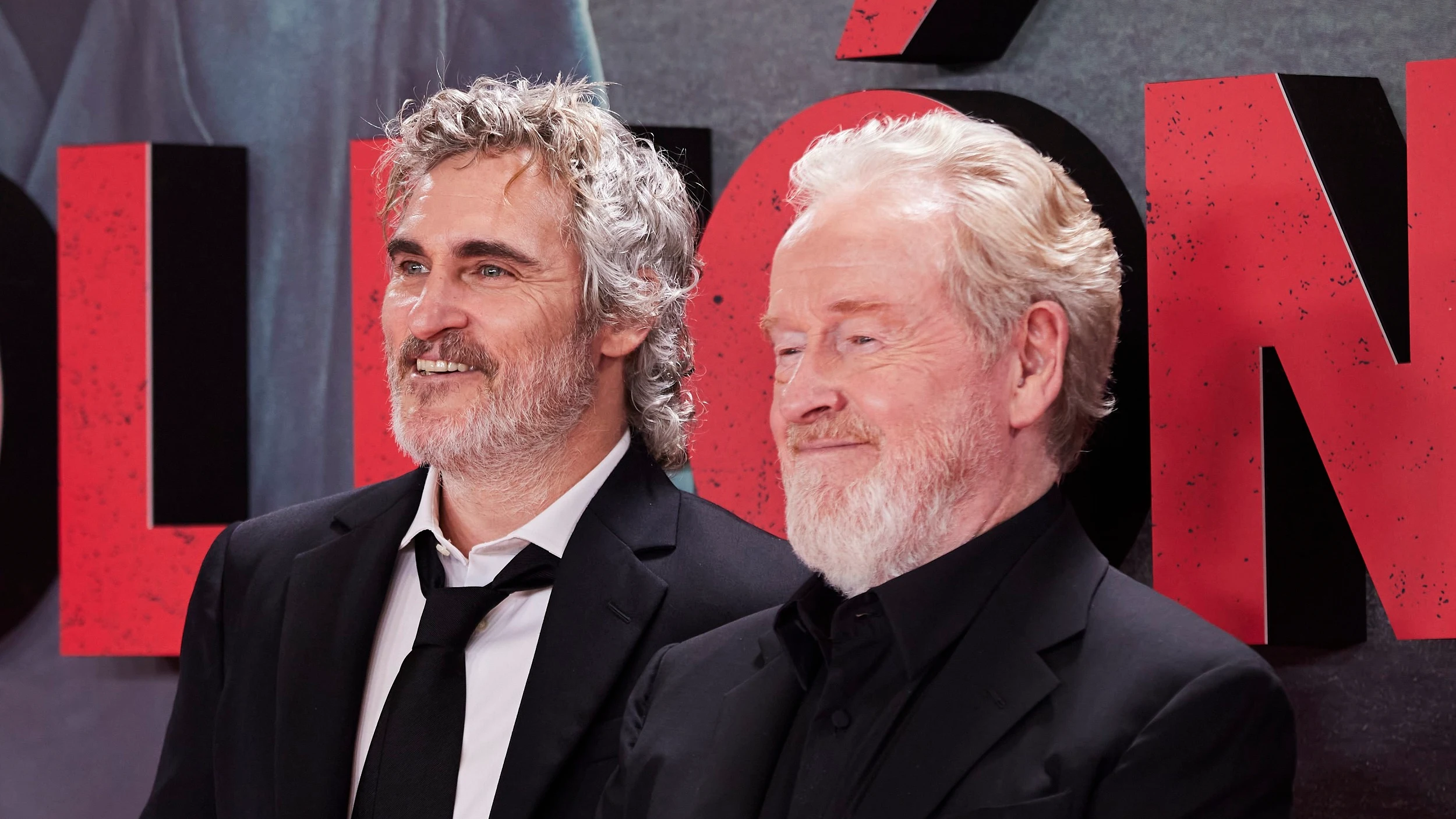 Joaquin Phoenix y Ridley Scott en el Museo del Prado por el preestreno de Napole&oacute;n en Madrid