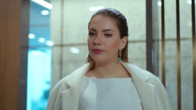 Yildiz se venga de Halit ridiculizándolo delante de todos: ¡acepta casarse con Nadir en sus narices!