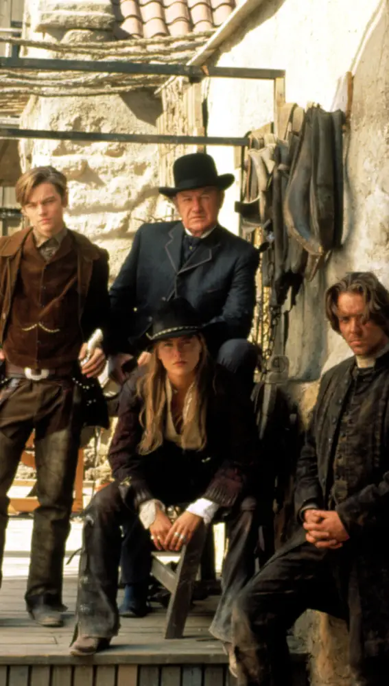 Leonardo Di Caprio, Gene Hackman, Sharon Stone, Russell Crowe en la película de 1995 The Quick and The Dead (Rápida y Mortal)