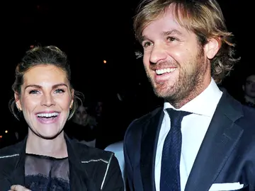 La 'otra' amiga de Rosauro Varo: vemos las imágenes de su cita de más de 10 horas con una chica en Madrid La 'otra' amiga de Rosauro Varo: vemos las imágenes de su cita de más de 10 horas con una chica en Madrid