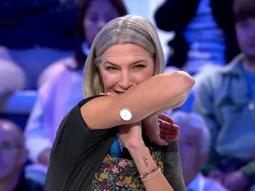 La reivindicación de Laura Sánchez como diabética: enseñado su parche en el brazo La reivindicación de Laura Sánchez como diabética: enseñado su parche en el brazo