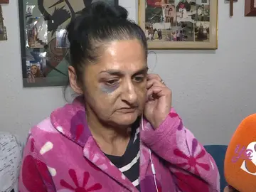 Carmen ha logrado escapar del hombre que la encadenó y trató de asfixiarla: "Creo que me hubiera matado" Carmen ha logrado escapar del hombre que la encadenó y trató de asfixiarla: "Creo que me hubiera matado"