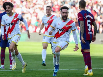 Unai López celebra su gol al Barcelona