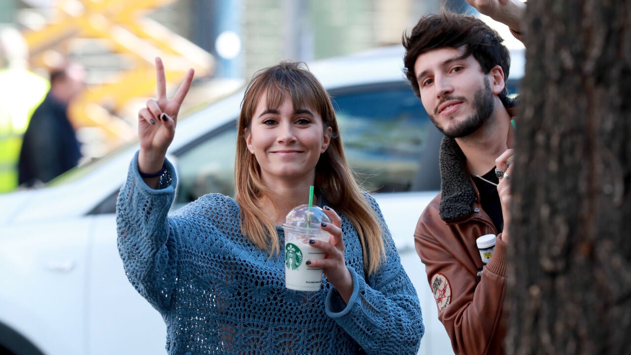 Aitana confiesa en el concierto de Rosalía por qué rompió con Sebastián Yatra: "Yo infiel no quiero que me sean"