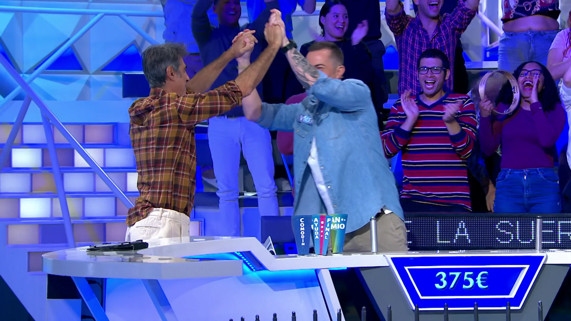 Vicen lo arriesga todo en una tirada maestra: “Venga, tiro al Bote” Vicen lo arriesga todo en una tirada maestra: “Venga, tiro al Bote”