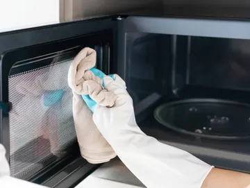 Limpiar fácilmente el microondas Limpiar fácilmente el microondas
