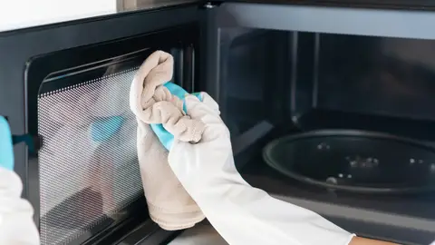 Limpiar fácilmente el microondas Limpiar fácilmente el microondas