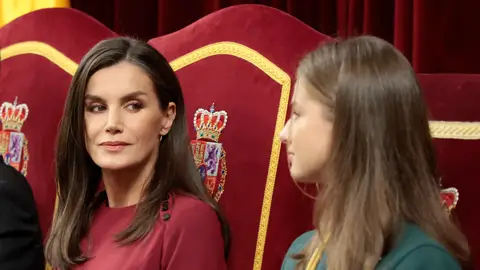 La reina Letizia y su hija, la princesa Leonor La reina Letizia y su hija, la princesa Leonor