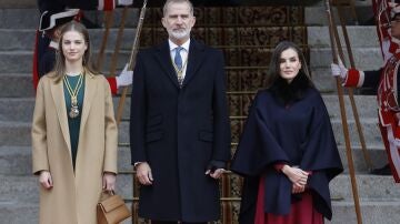 La princesa Leonor junto a sus padres