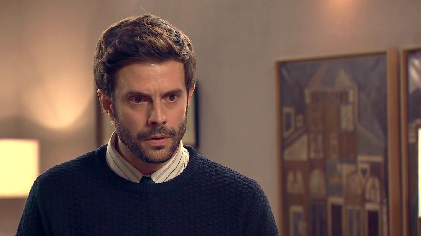 Confesión impactante: Federico rompe su silencio y revela a Román su mayor secreto Confesión impactante: Federico rompe su silencio y revela a Román su mayor secreto