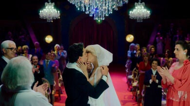 ¡Qué vivan los novios! Bárbara Rey y Ángel Cristo se dan el sí quiero en la boda del año