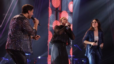 ¡Momentazo! Niña Pastori ilumina en el escenario de La Voz junto a Nereida y Miguel 
